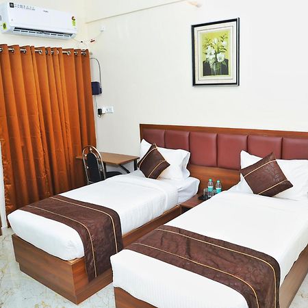 Jn Residency Perungudi Bed & Breakfast Chennai Exterior foto