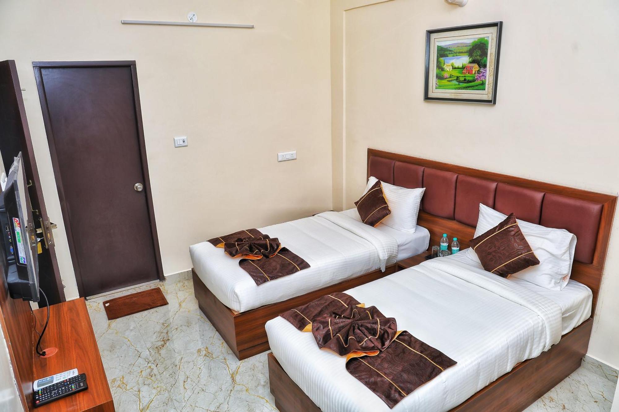 Jn Residency Perungudi Bed & Breakfast Chennai Exterior foto